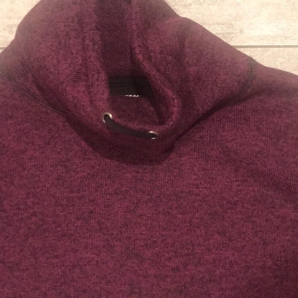 Cozy Pullover - Picture 3 of 3